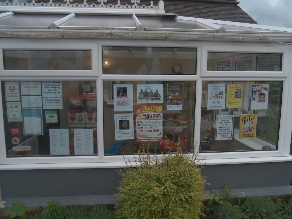 The Cross Inn Cauldon Luaran gambar